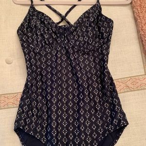 Beautiful Athleta one piece swimsuit!